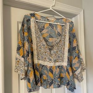 Tie front quilt look peasant top